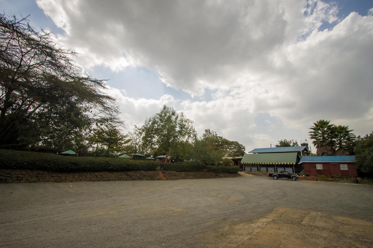 Balis Best Bar & Resort Langata Buitenkant foto